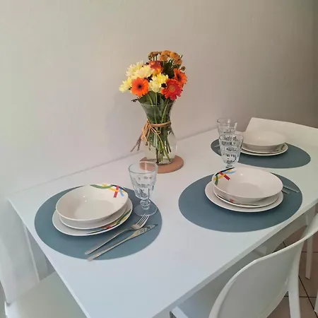 Blu Peschiera Apartment *